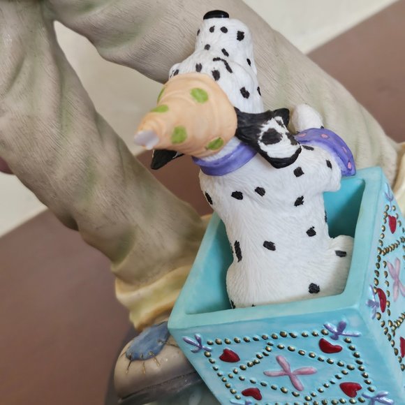 Clown and Puppy Clown Figurine- Da Vinci Collection - Picture 12 of 12